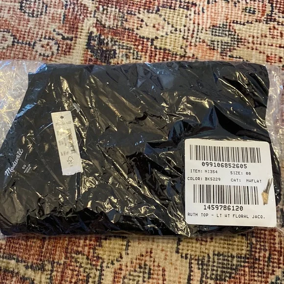 Madewell Puff-Sleeve Top in Floral Jacquard NI354 - Picture 6 of 6